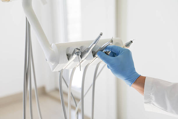 24/7 Emergency Dental Implants experts in Buttonwillow, CA
